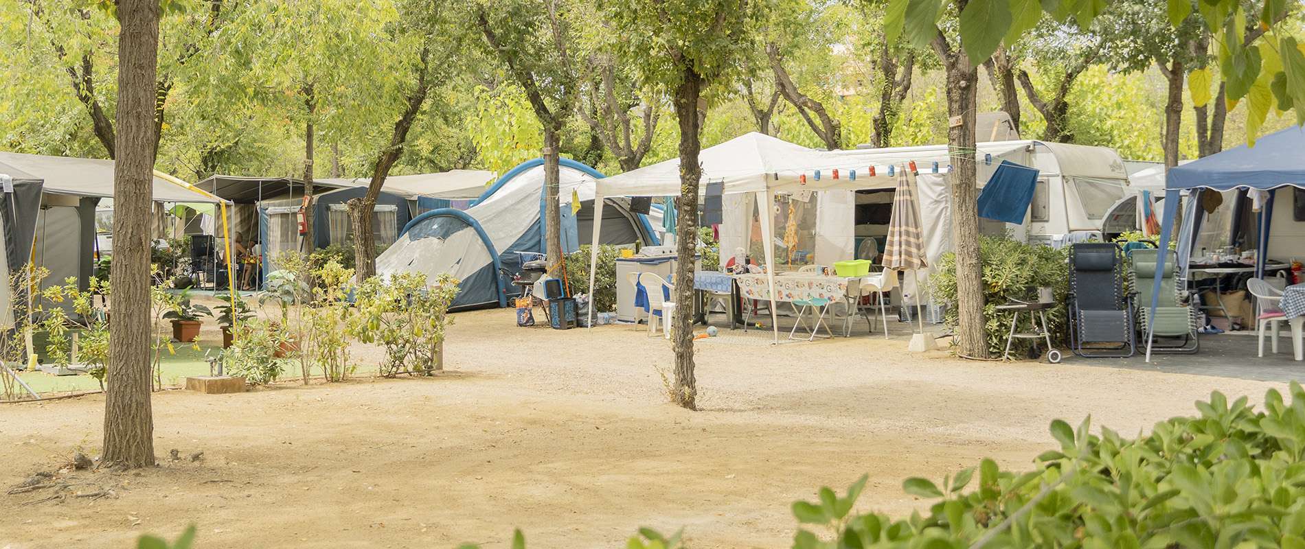 Parcelas XL para autocaravana cerca de la playa 