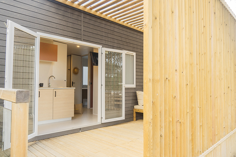 Bungalows con piscina en Cala Gogo