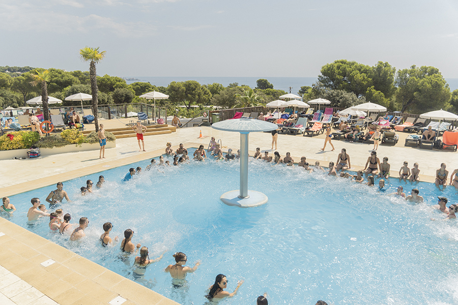 Solarbeheizter Pool in der Nebensaison