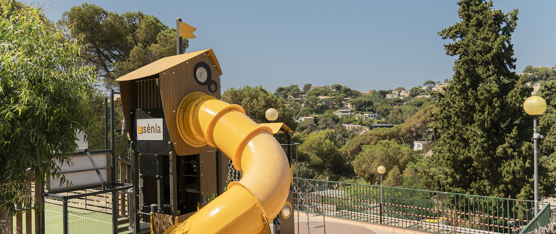 Kinderpark auf dem Campingplatz Cala Canyelles