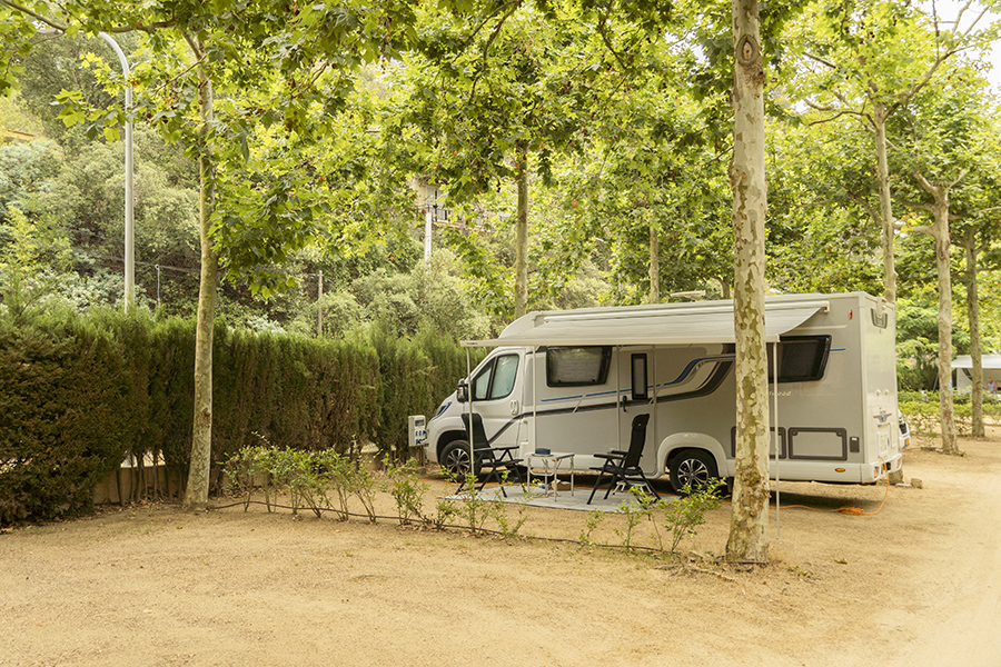 Camping Cala Canyelles Parcela XL para autocaravanas y caravanas en la Costa Brava