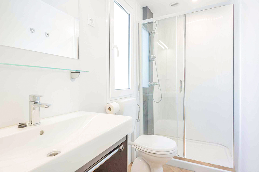 Mobile Home Comfort Split Badkamer