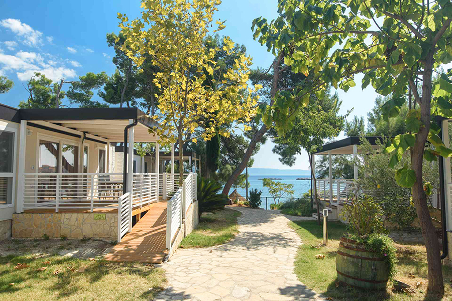 Mobile Home Premium Access Buitenkant