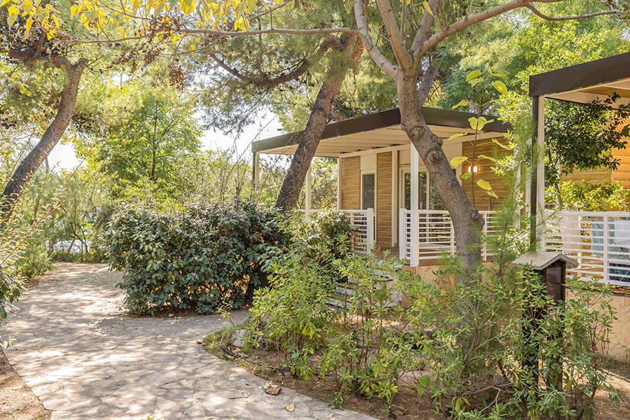 Mobilheim Vista, erste Linie außen