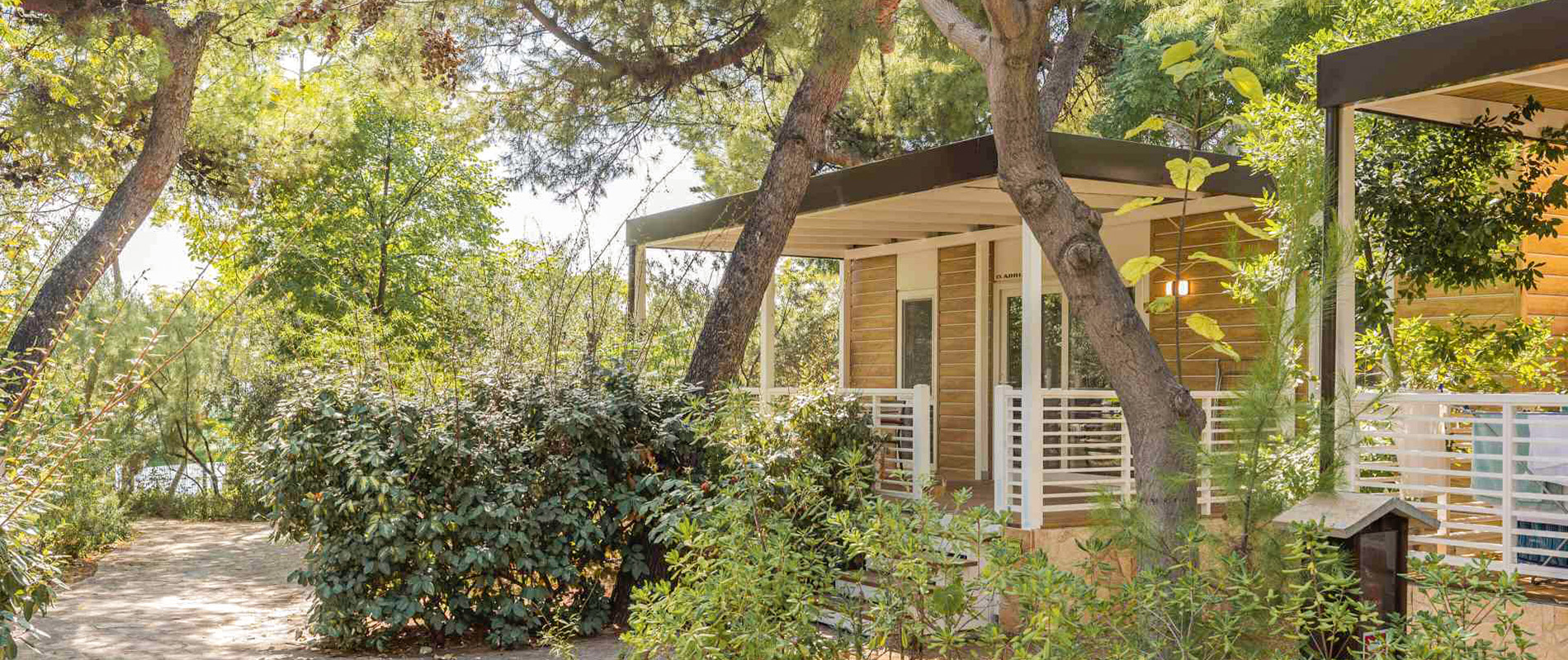 Mobilheim Vista, erste Linie außen