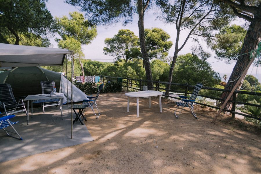 Terrain pour caravane XL Plage. Avec vue sur la mer