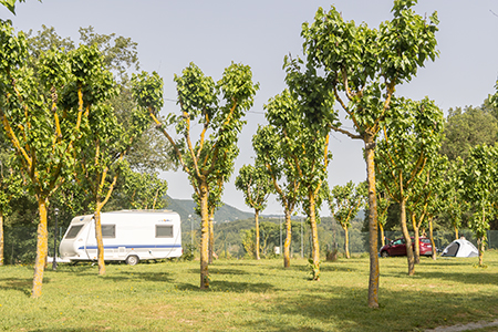 Parcela para Caravana, autocaravana o tienda