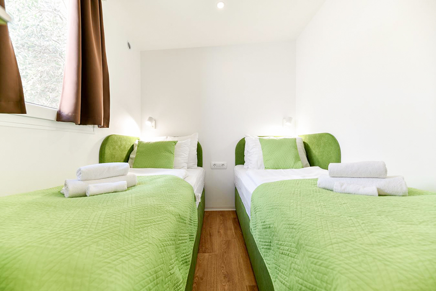 Mobile Home 3 slaapkamers Eenpersoons bedden