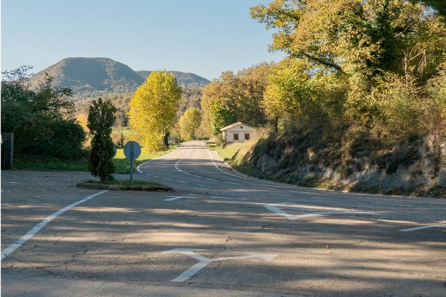 carretera elegir dirección delante del camping rupit
